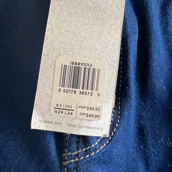 New With tags levi’s 711 skinny jeans, dark wash - Picture 5 of 6